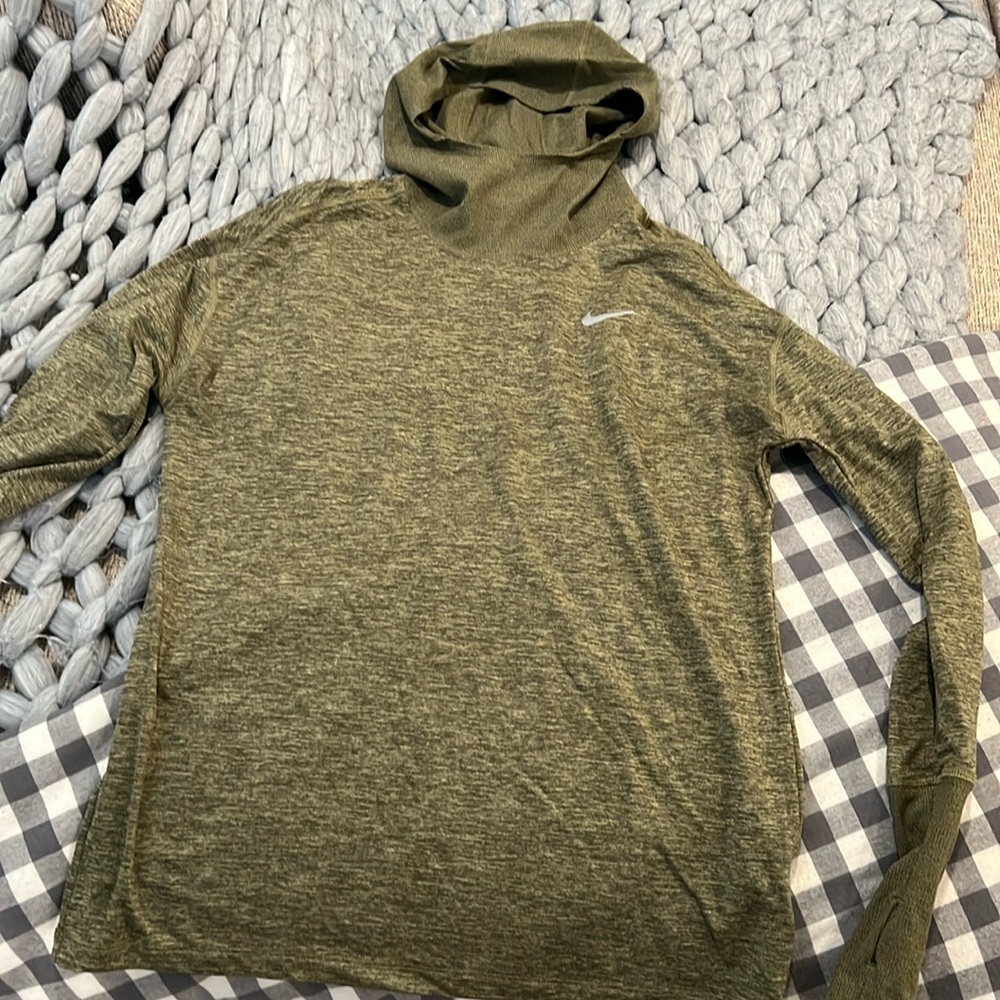 Nike hooded long sleeve